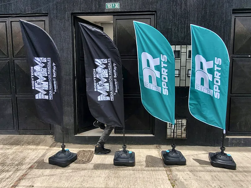 Banderas publicitarias para evento deportivo