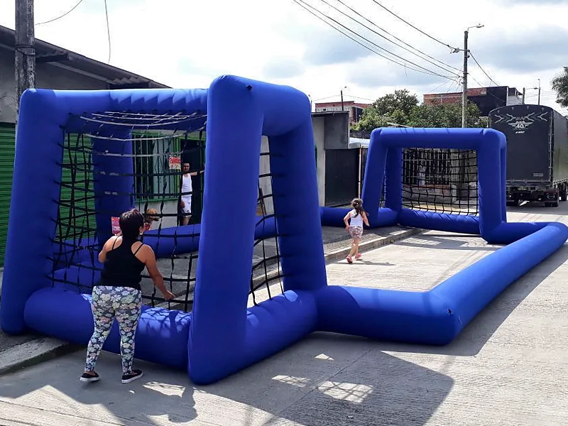Cancha inflable publicitario a motor